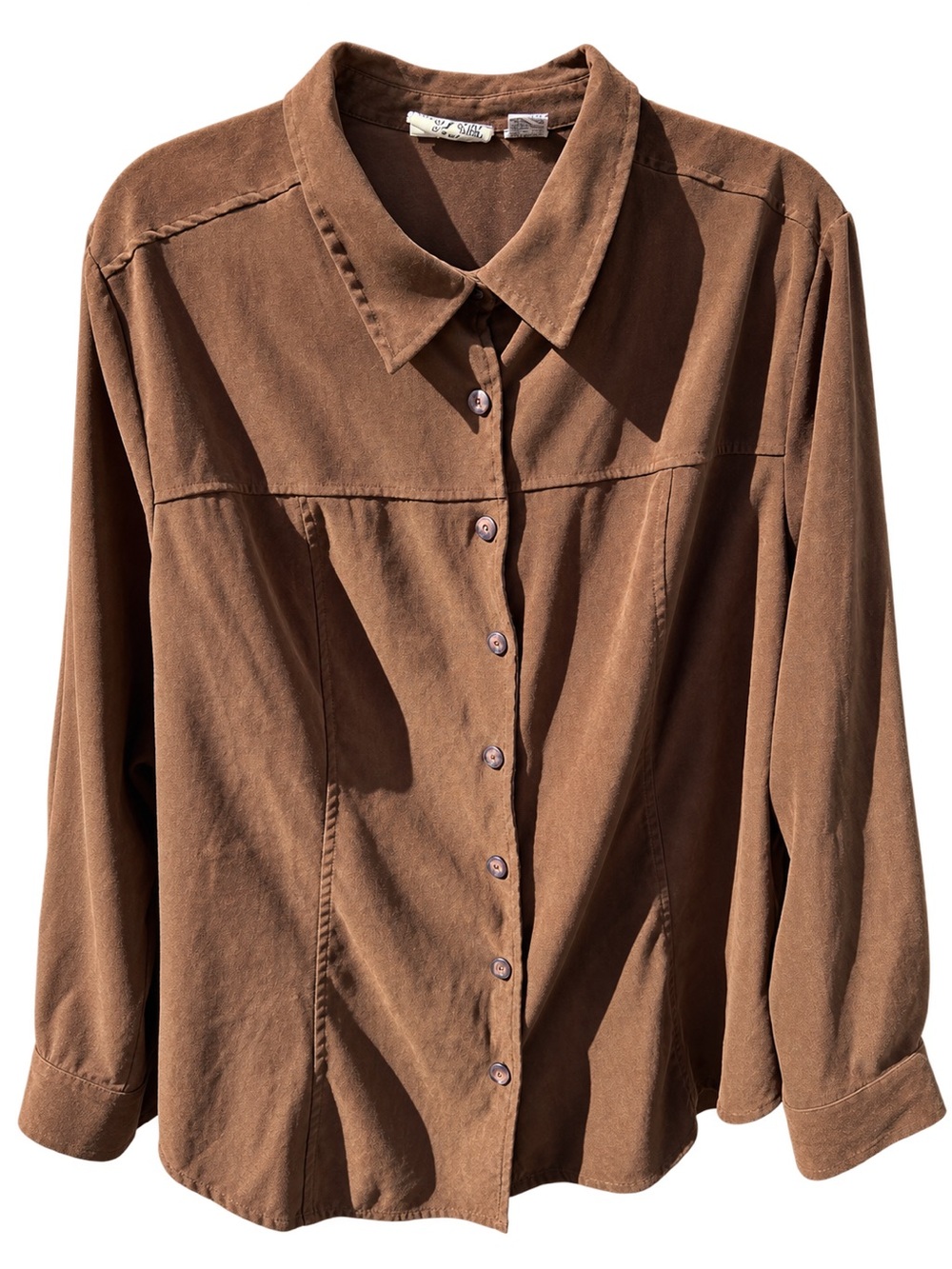 Classic White Stag Women’s Button-Front Shirt in Brown